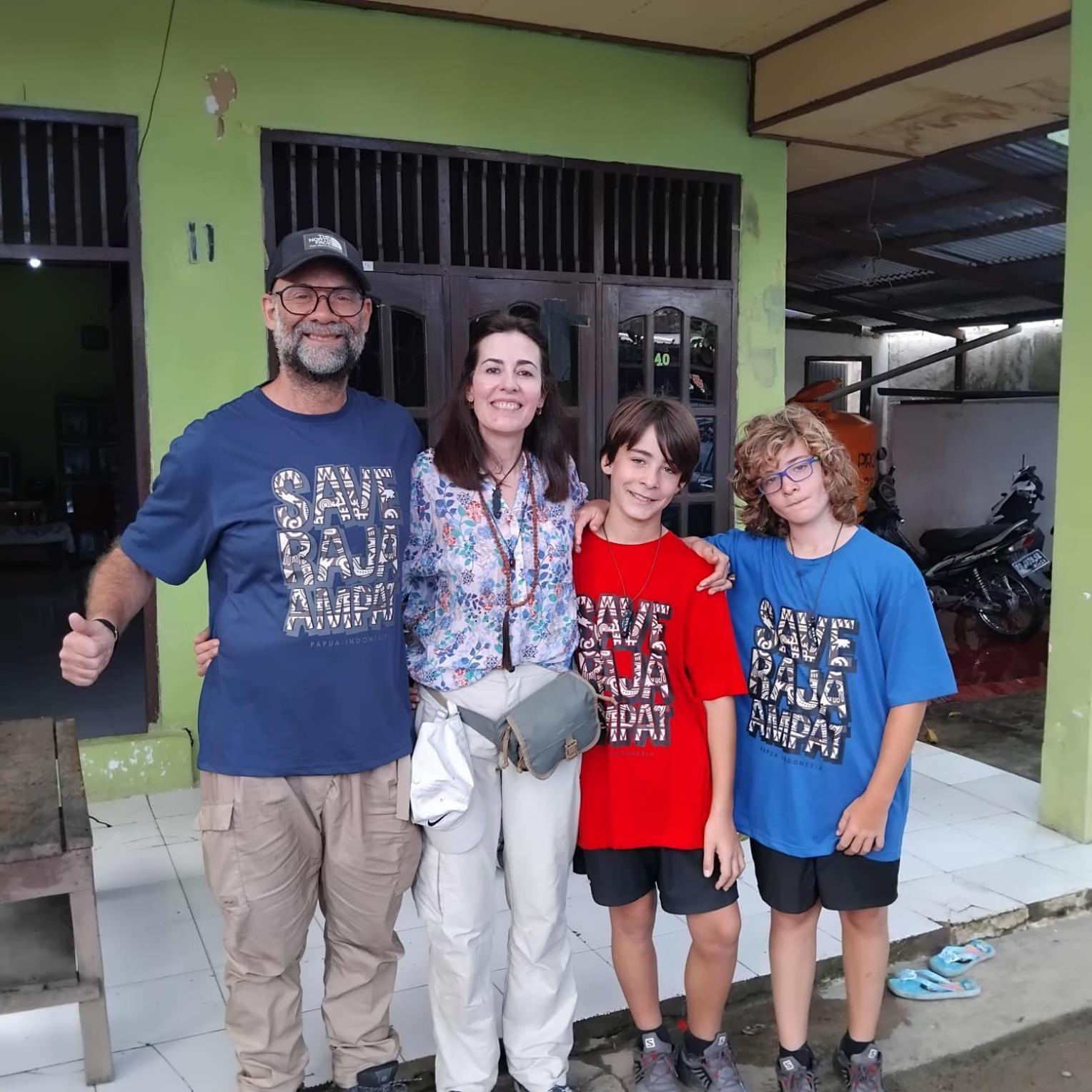 Penginapan Kofiyau Sorong Kültér fotó